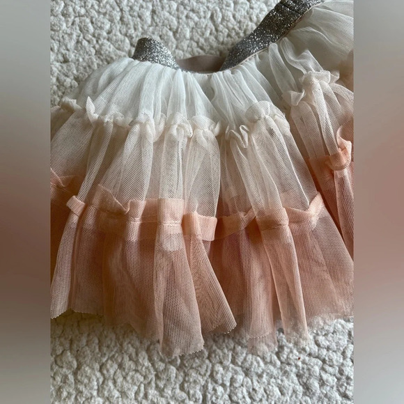 Fancy tiered tutu skirt, size 12 months - Picture 2 of 4